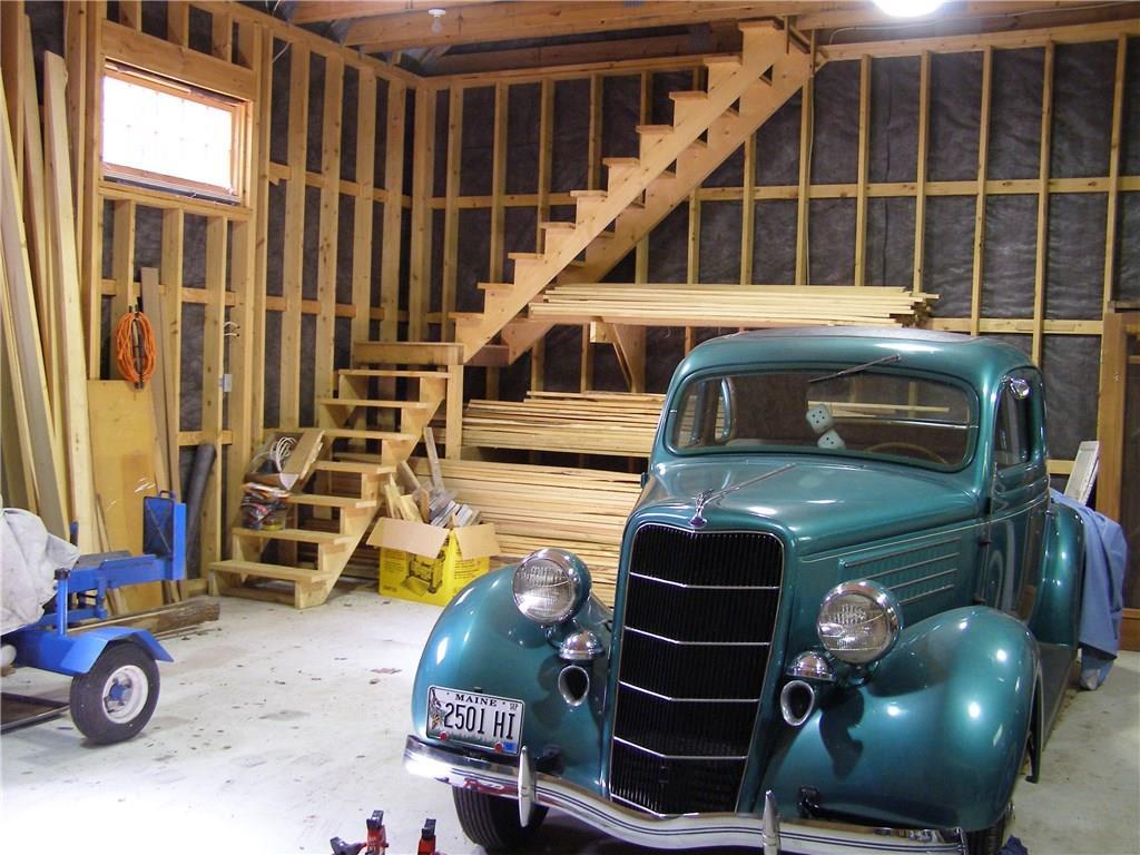 547 West Side Road Trevett, ME 04571 - Photo 9 of 18 Barn