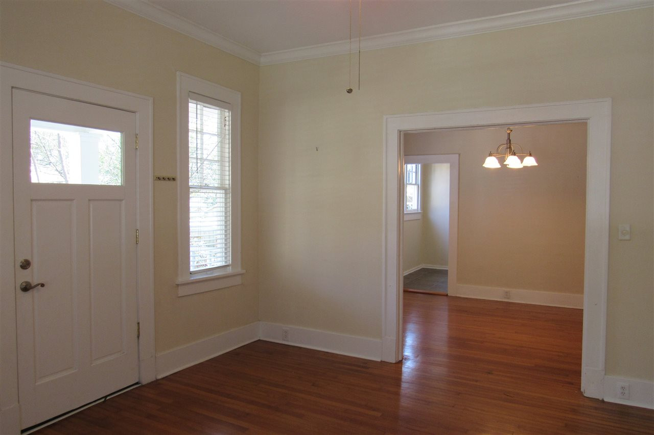 839 Fairview Street Jackson, MS 39202 - Photo 8 of 35 Photo 8