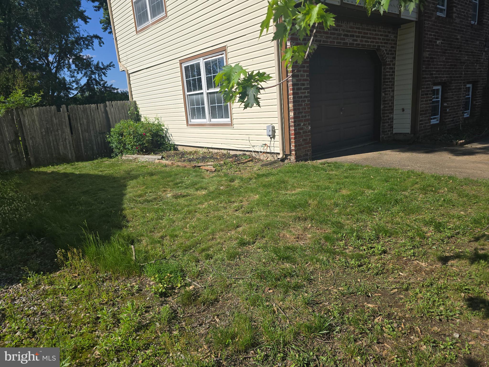 16 Constitution Road Clementon, NJ 08021 - Photo 2 of 61