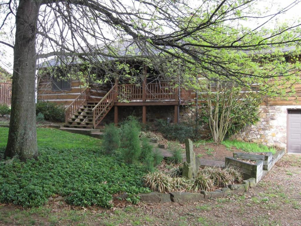 945 Boyd Carter Road Chuckey, TN 37641 - Photo 2 of 24 Photo 2