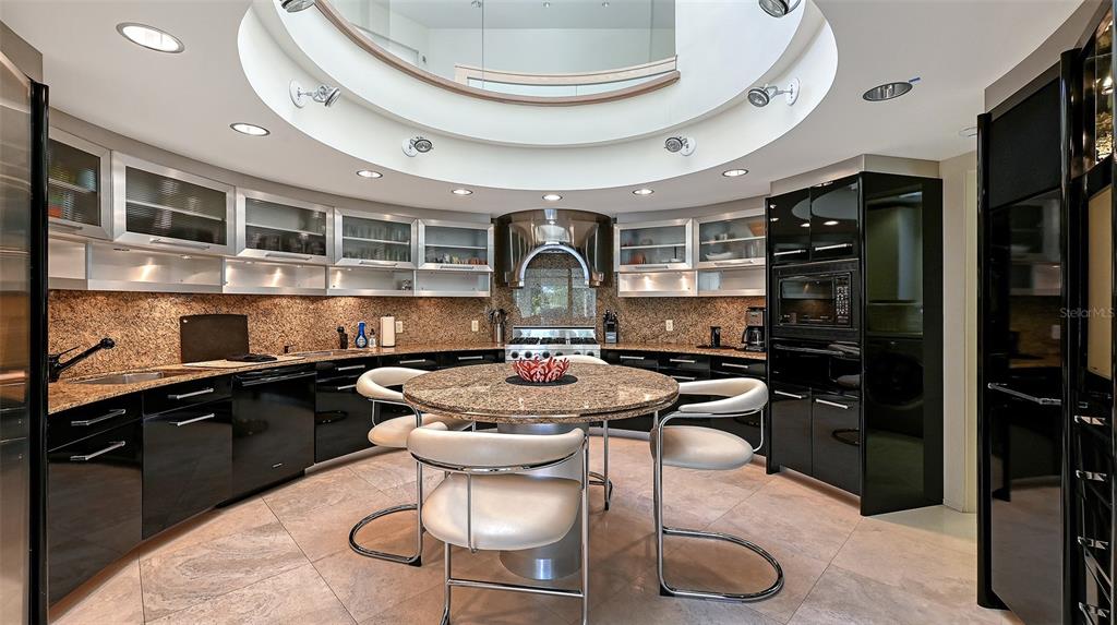 510 Harbor Gate Way Longboat Key, FL 34228 - Photo 16 of 98