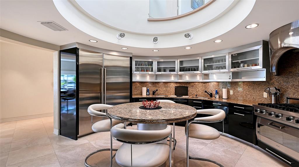 510 Harbor Gate Way Longboat Key, FL 34228 - Photo 18 of 98