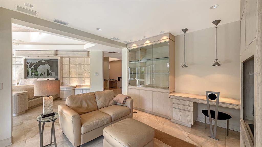 510 Harbor Gate Way Longboat Key, FL 34228 - Photo 25 of 98 a living room with furniture and a window