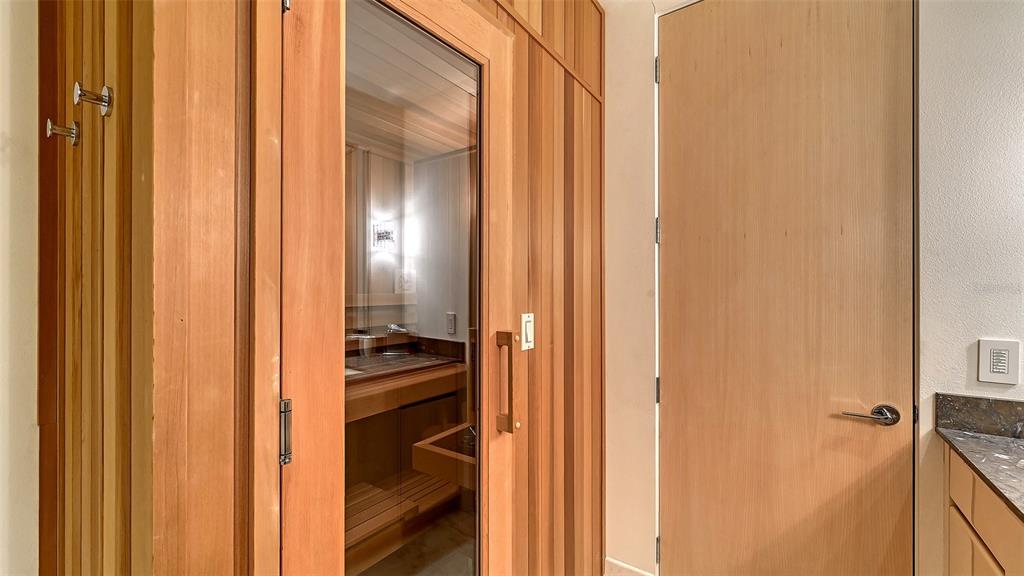 510 Harbor Gate Way Longboat Key, FL 34228 - Photo 56 of 98