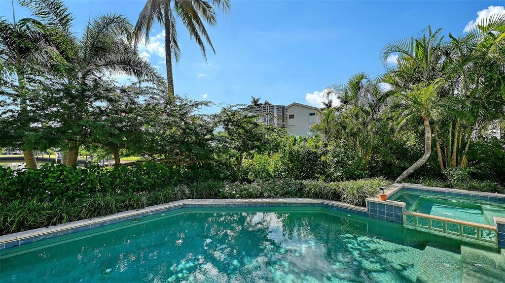 510 Harbor Gate Way Longboat Key, FL 34228 - Photo 70 of 98