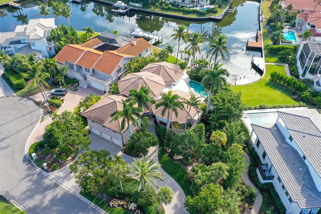 510 Harbor Gate Way Longboat Key, FL 34228 - Photo 81 of 98 an aerial view of residential house with outdoor space and swimming pool