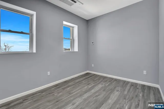 $3,770,000 | 157 Clifton Avenue, Newark, NJ 07104