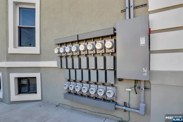 $3,770,000 | 157 Clifton Avenue, Newark, NJ 07104