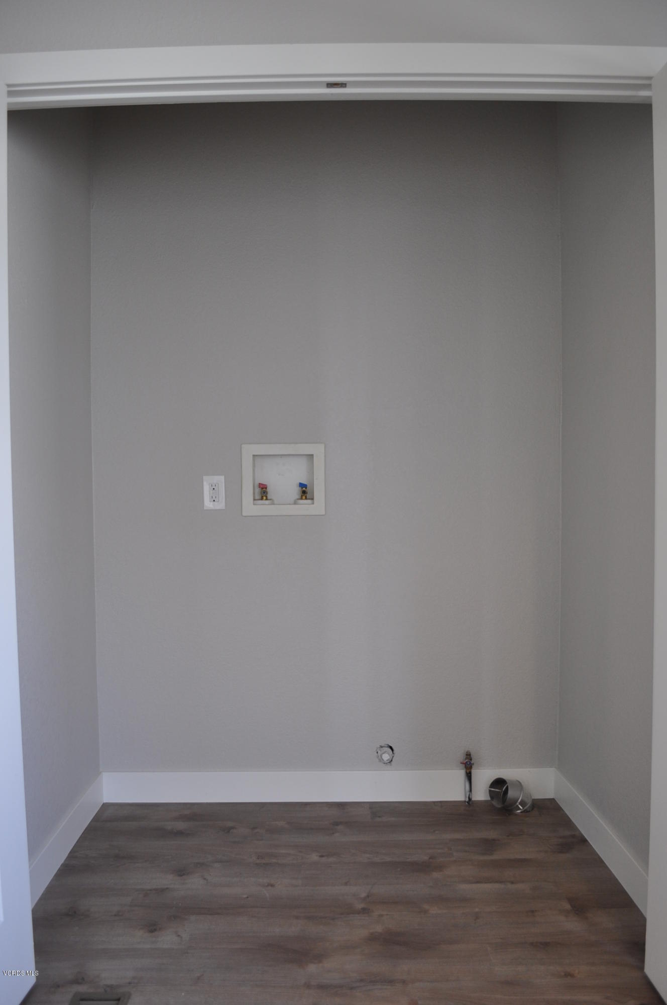 10685 Blackburn Road, Unit 38 Ventura, CA 93004 - Photo 13 of 25 13