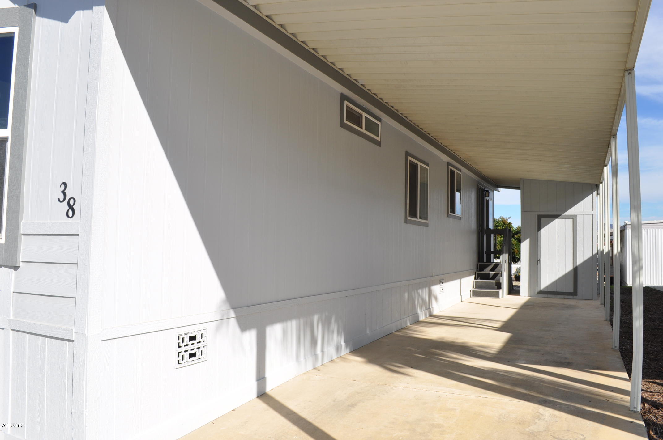 10685 Blackburn Road, Unit 38 Ventura, CA 93004 - Photo 23 of 25 23
