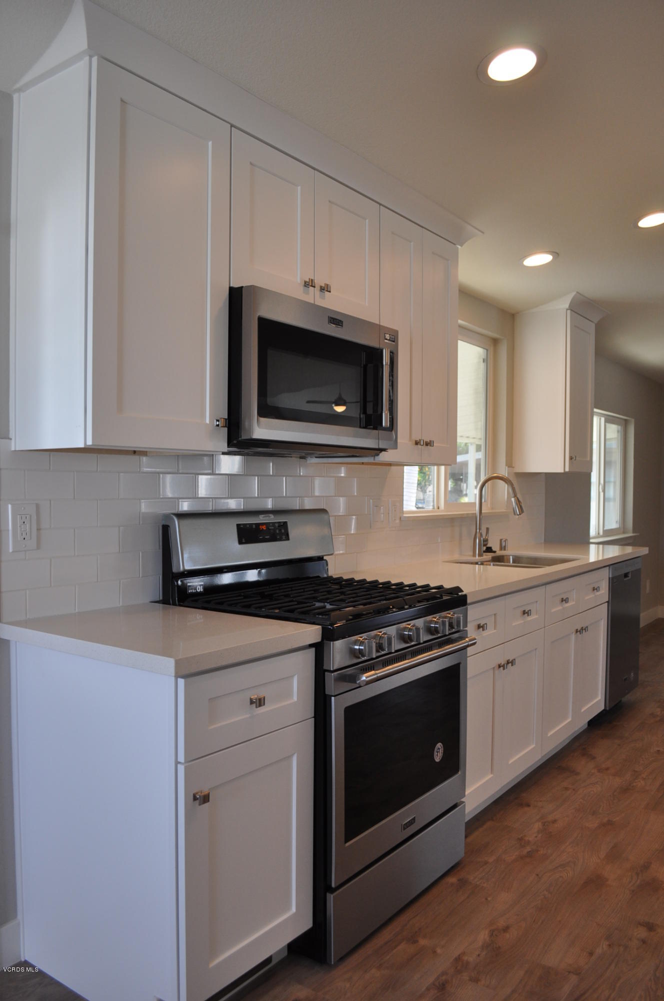10685 Blackburn Road, Unit 38 Ventura, CA 93004 - Photo 9 of 25 9