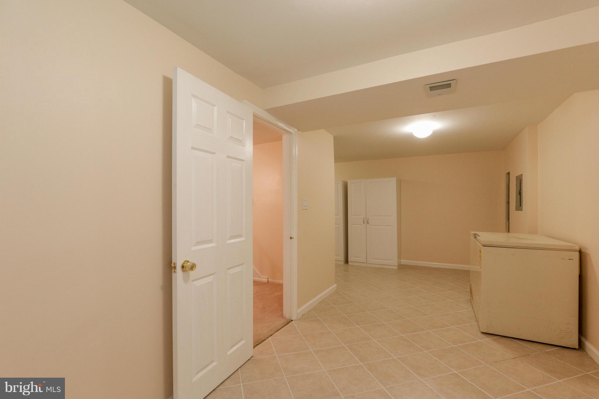 13822 Delaney Road Woodbridge, VA 22193 - Photo 26 of 29 Interior (General)