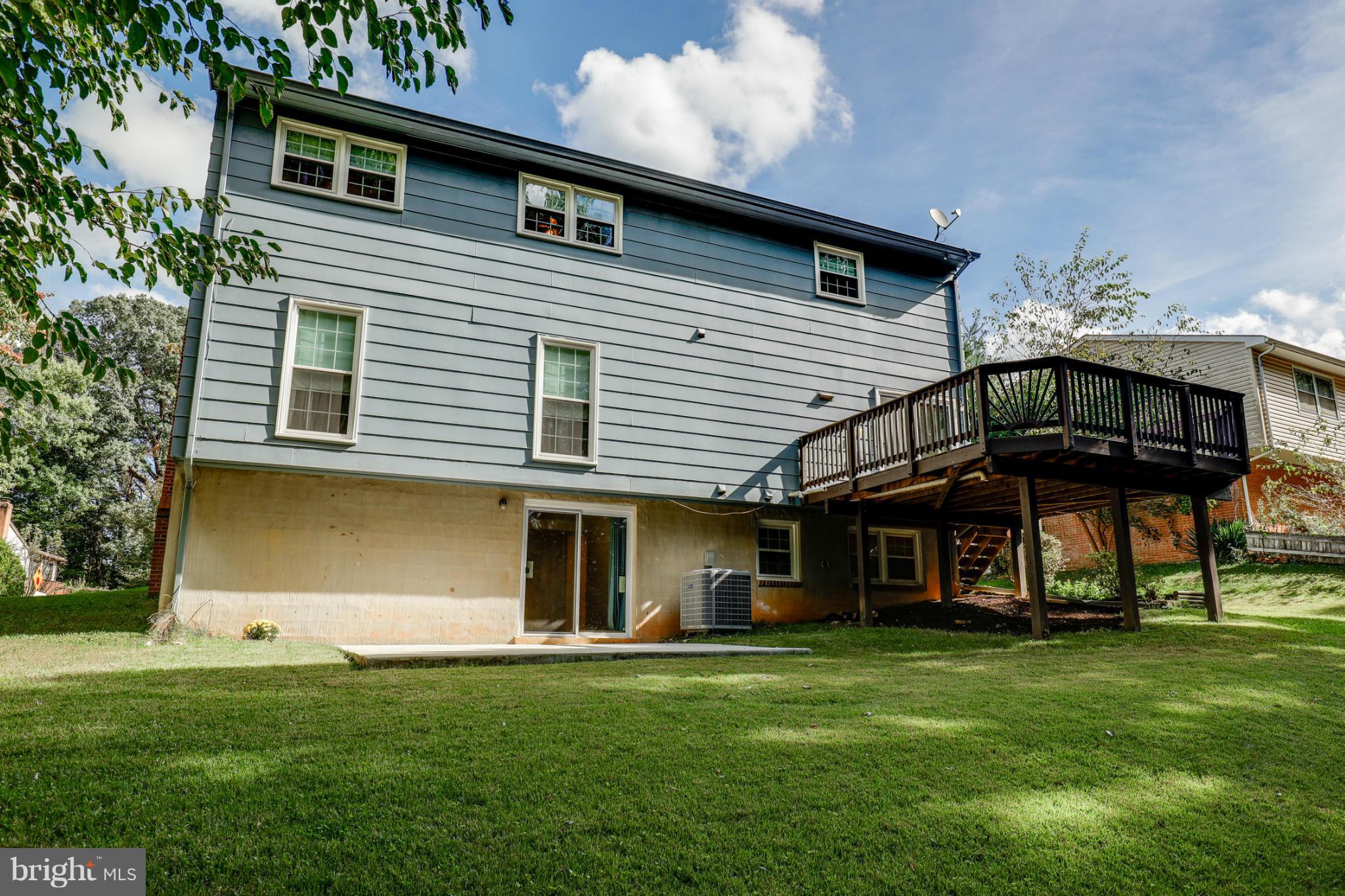 13822 Delaney Road Woodbridge, VA 22193 - Photo 29 of 29 Exterior (Rear)