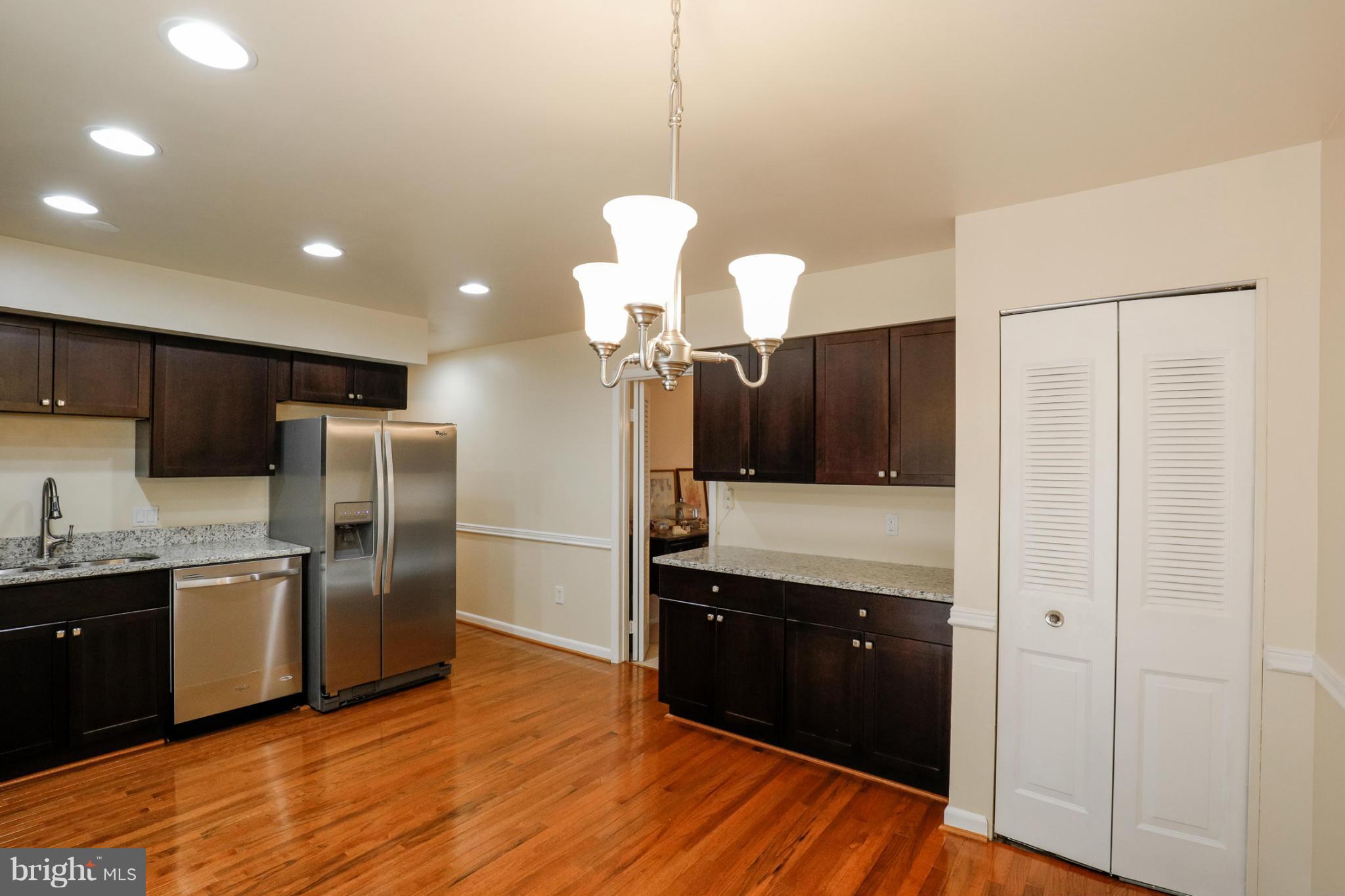 13822 Delaney Road Woodbridge, VA 22193 - Photo 6 of 29 Kitchen