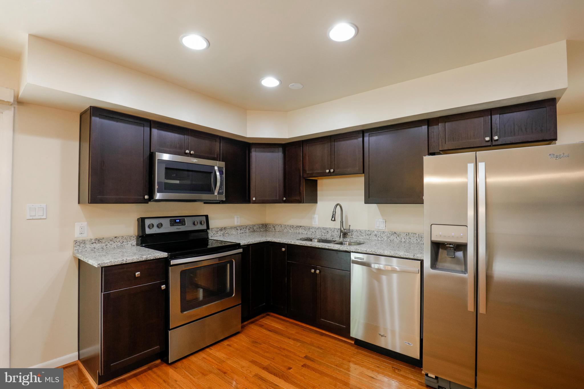 13822 Delaney Road Woodbridge, VA 22193 - Photo 7 of 29 Kitchen