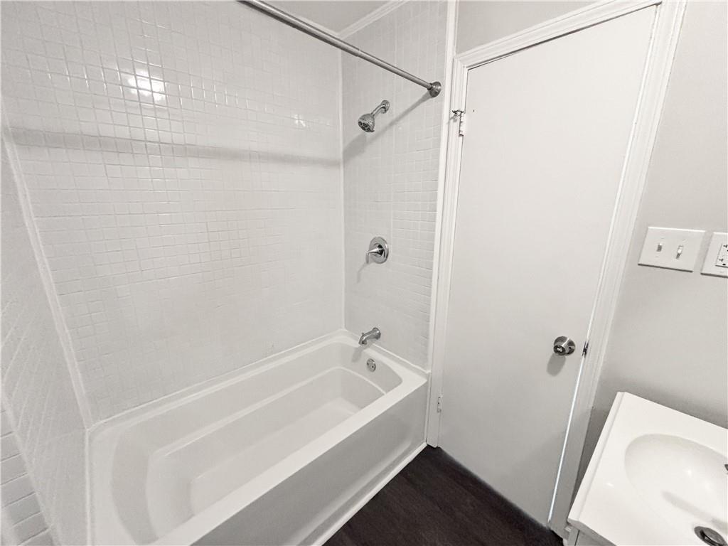 1552 Blackwell Road Marietta, GA 30066 - Photo 11 of 25 Gallery Image 11