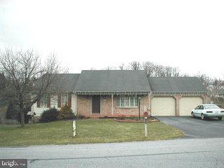 320 Knights Bridge Way Lititz, PA 17543 - Photo 1 of 1