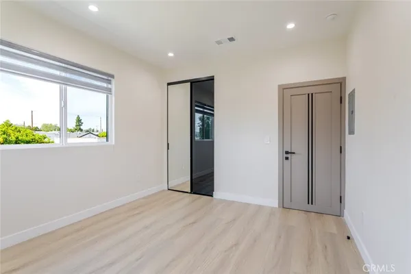 $3,450 | 11112 1/2 Emelita Street, North Hollywood, CA 91601