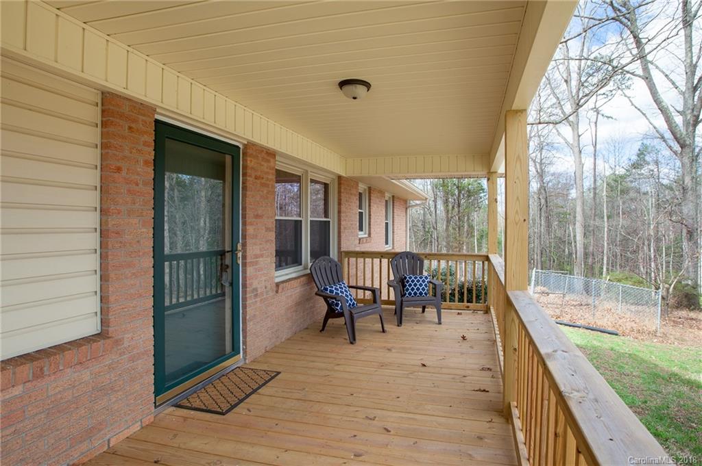 6267 Little Mountain Road Clover, SC 29710 - Photo 3 of 33 Gallery Image 3