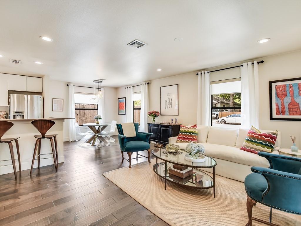 76 Julius Street Austin, TX 78702 - Photo 1 of 1