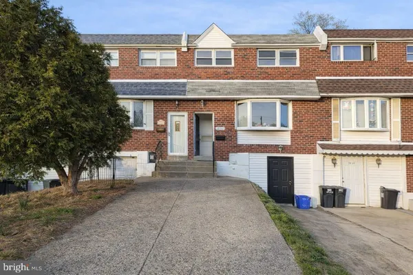 $2,200 | 3707 Academy Road, Philadelphia, PA 19154