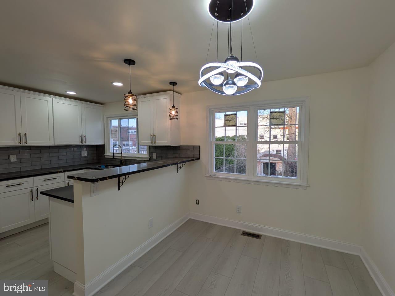 3707 Academy Road Philadelphia, PA 19154 - Photo 3 of 15