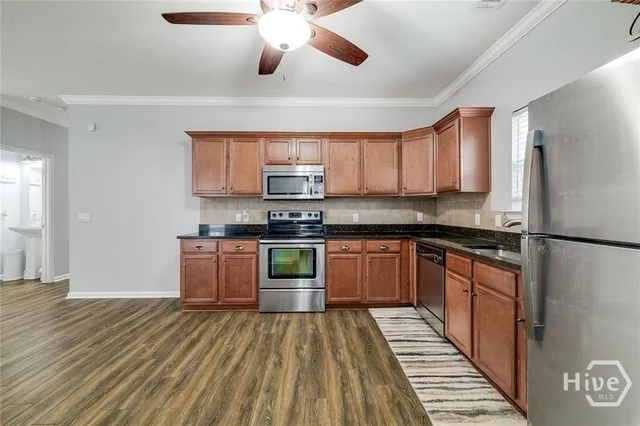 $2,500 | 132 Peregrine Circle, Richmond Hill, GA 31324