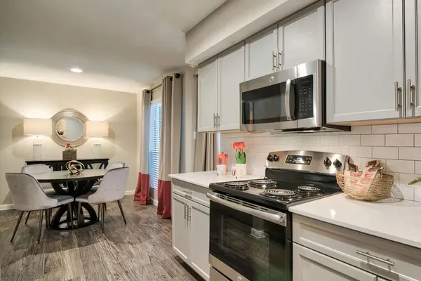 $879 | 11800 Grand Road, Unit 1604, Cypress, TX 77429