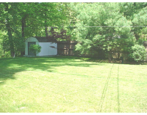 35 Birch Hill Road Bridgewater, MA 02767 - Photo 5 of 20 Gallery Image 5
