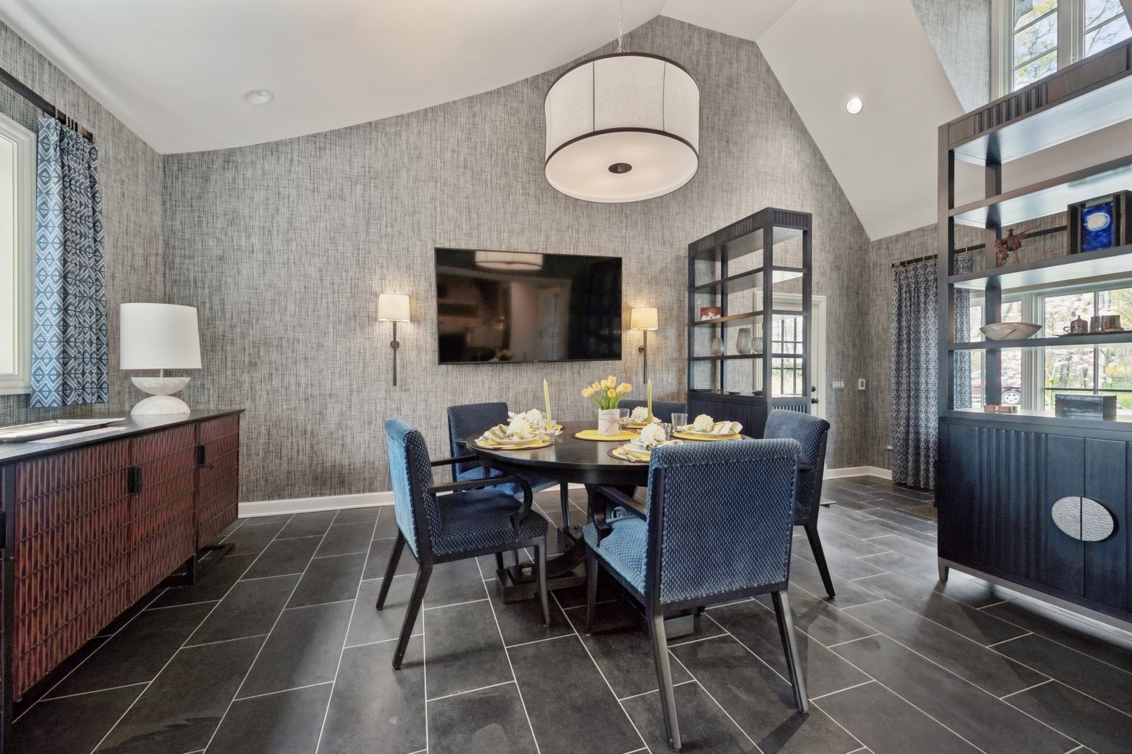 1006 Elm Tree Road Lake Forest, IL 60045 - Photo 16 of 33 Gallery Image 16