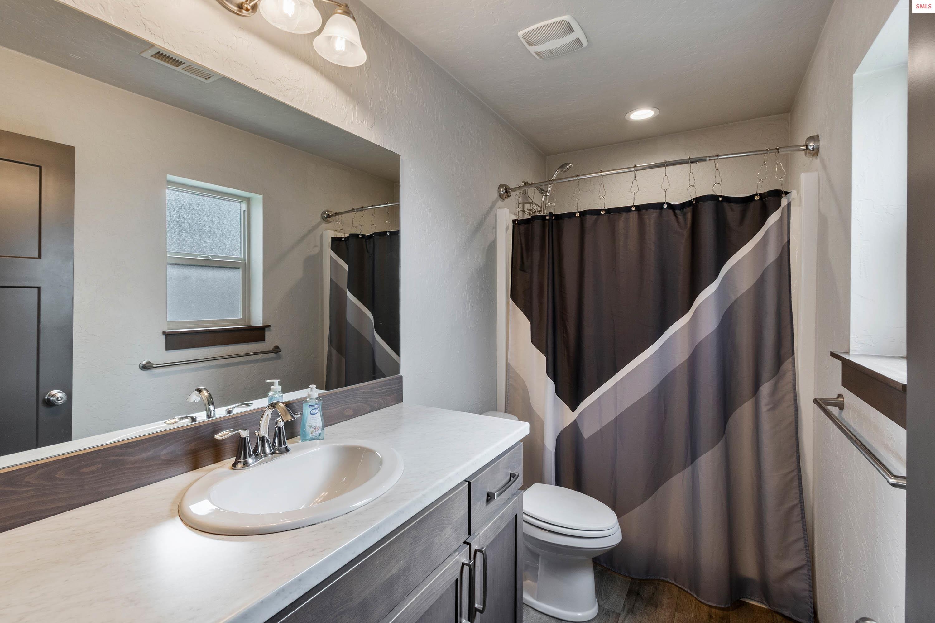 68 Kuskanook Road Kootenai, ID 83864 - Photo 20 of 52 Gallery Image 20
