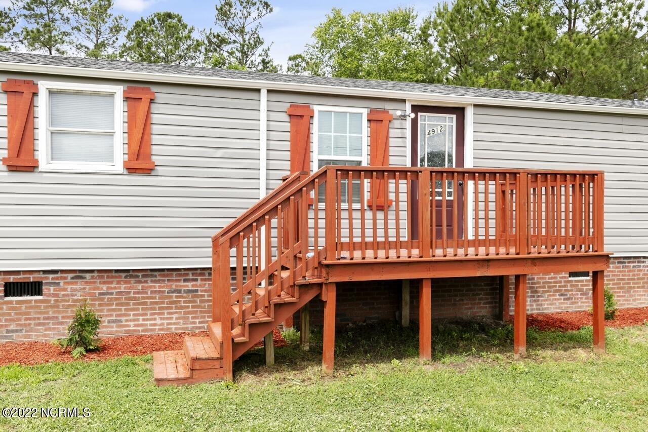 4912 G Webb Lake Road Wilson, NC 27893 - Photo 3 of 34 Front Porch