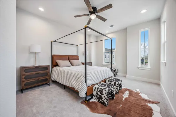 $2,525 | 318 Charlock Street, Houston, TX 77022