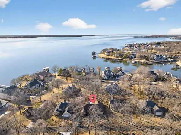 $375,000 | 109 Southern Pine Place, Mabank, TX 75156