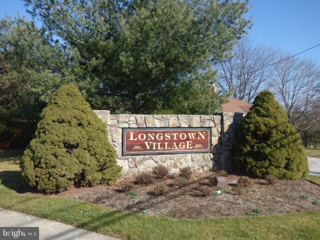 3046 Lakefield Road York, PA 17402 - Photo 2 of 15 Gallery Image 2