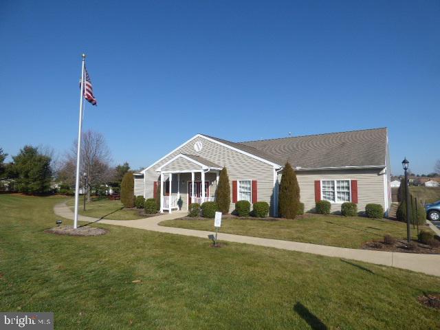 3046 Lakefield Road York, PA 17402 - Photo 11 of 15 Gallery Image 11