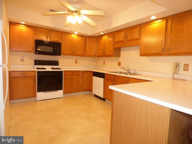 3046 Lakefield Road York, PA 17402 - Photo 5 of 15 Gallery Image 5