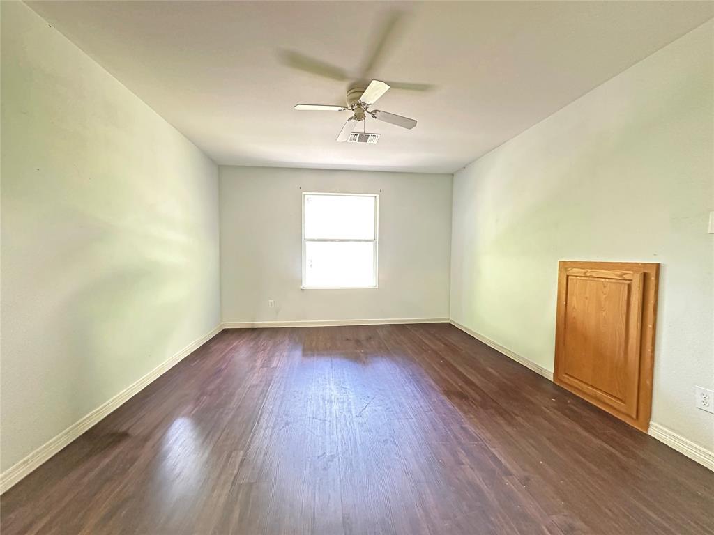 655 St Clair Road Ennis, TX 75119 - Photo 24 of 31