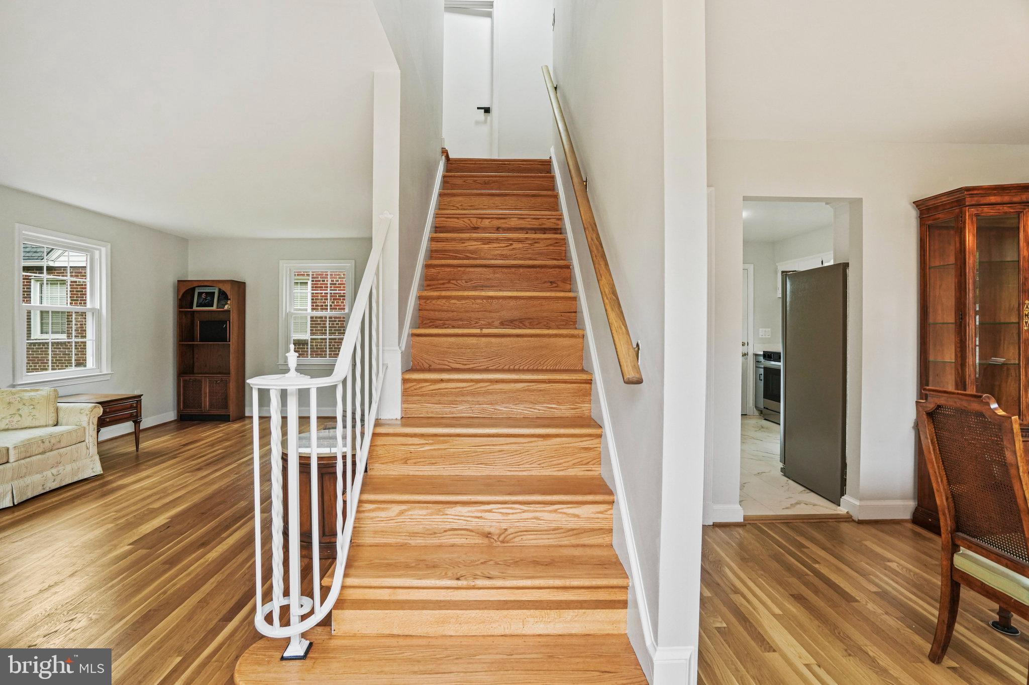 805 Guilford Street Silver Spring, MD 20901 - Photo 3 of 37 Gallery Image 3
