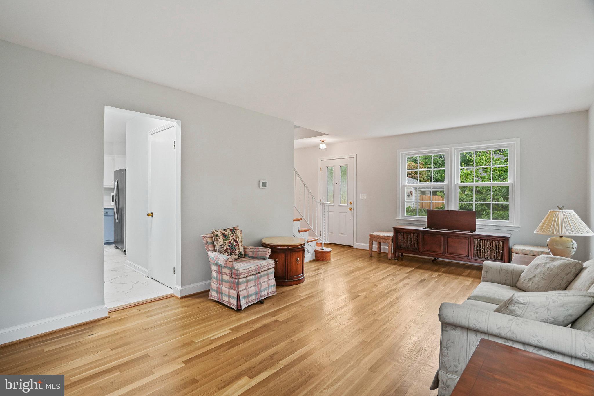 805 Guilford Street Silver Spring, MD 20901 - Photo 7 of 37 Gallery Image 7