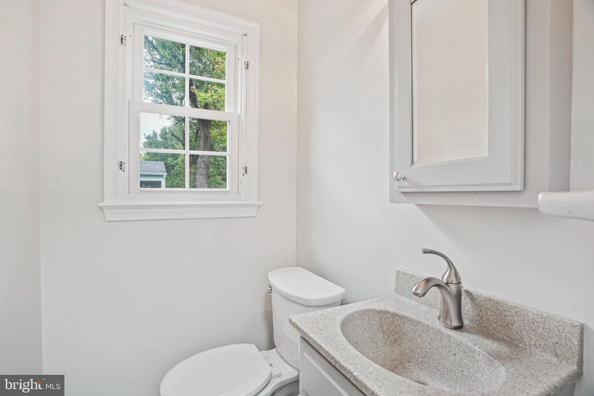 805 Guilford Street Silver Spring, MD 20901 - Photo 8 of 37 Gallery Image 8