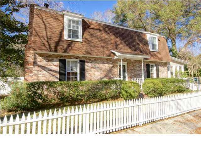310 Rivers Street Mount Pleasant, SC 29464 - Photo 1 of 3 Primary Photo