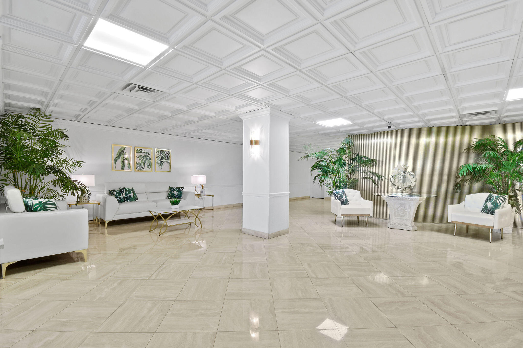 3460 South Ocean Boulevard, Unit 5100 Palm Beach, FL 33480 - Photo 25 of 42 a living room with furniture