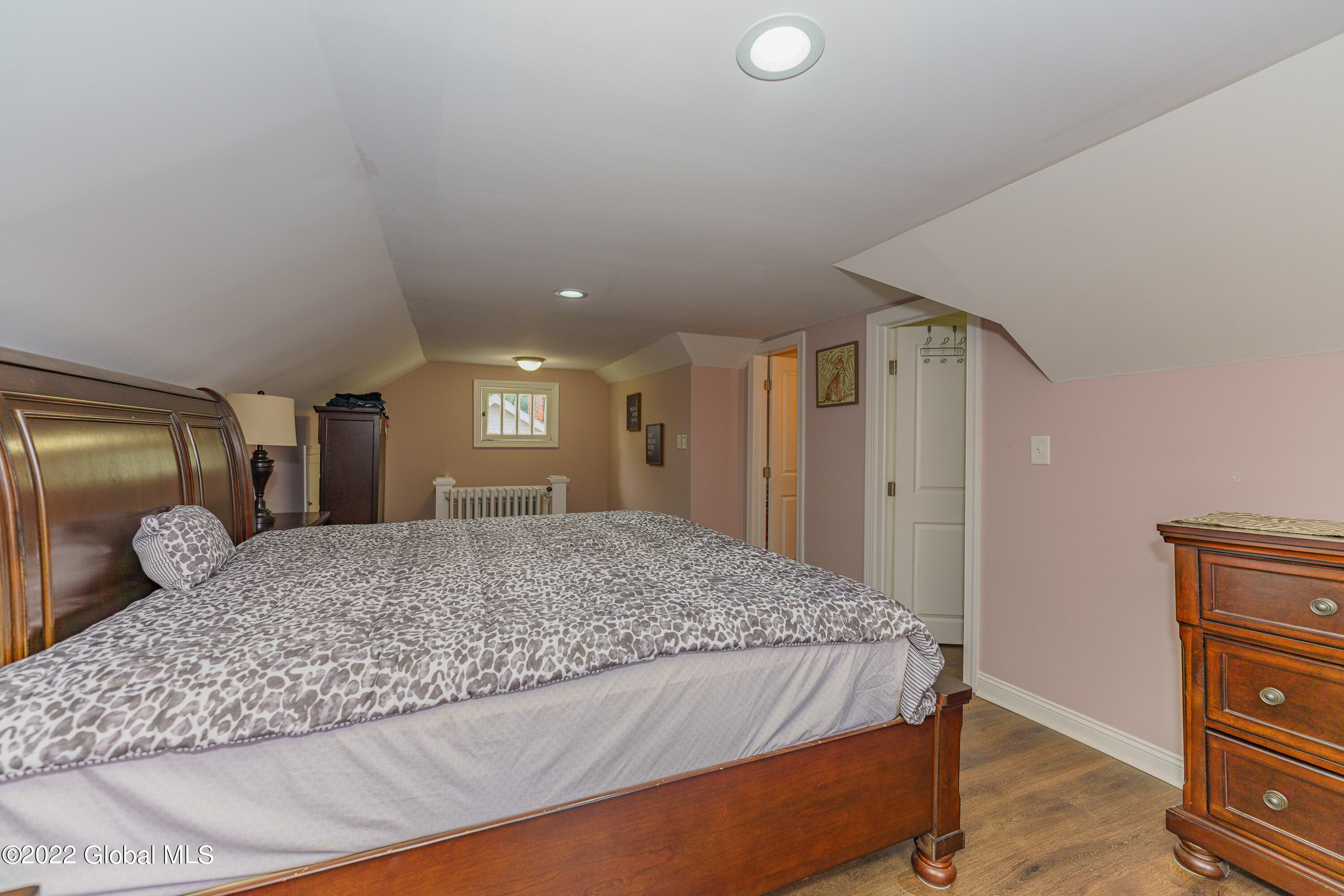 109 Sacandaga Road Scotia, NY 12302 - Photo 17 of 24 5 2nd Floor 2