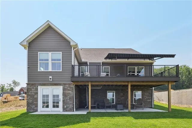 $690,000 | 332 Red Bud Lane, Washington, PA 15301