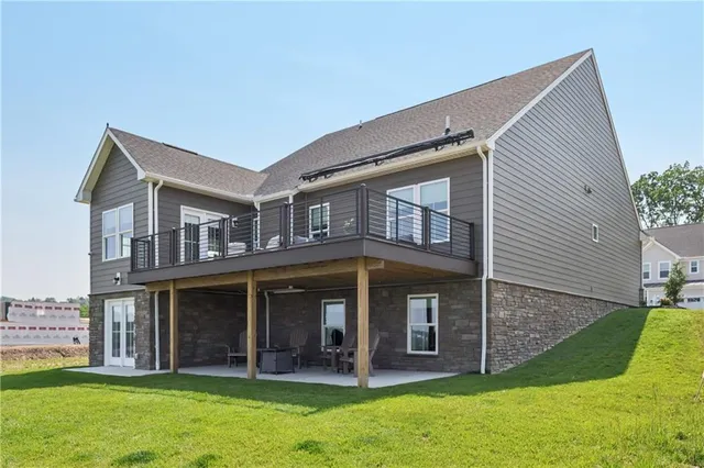 $690,000 | 332 Red Bud Lane, Washington, PA 15301