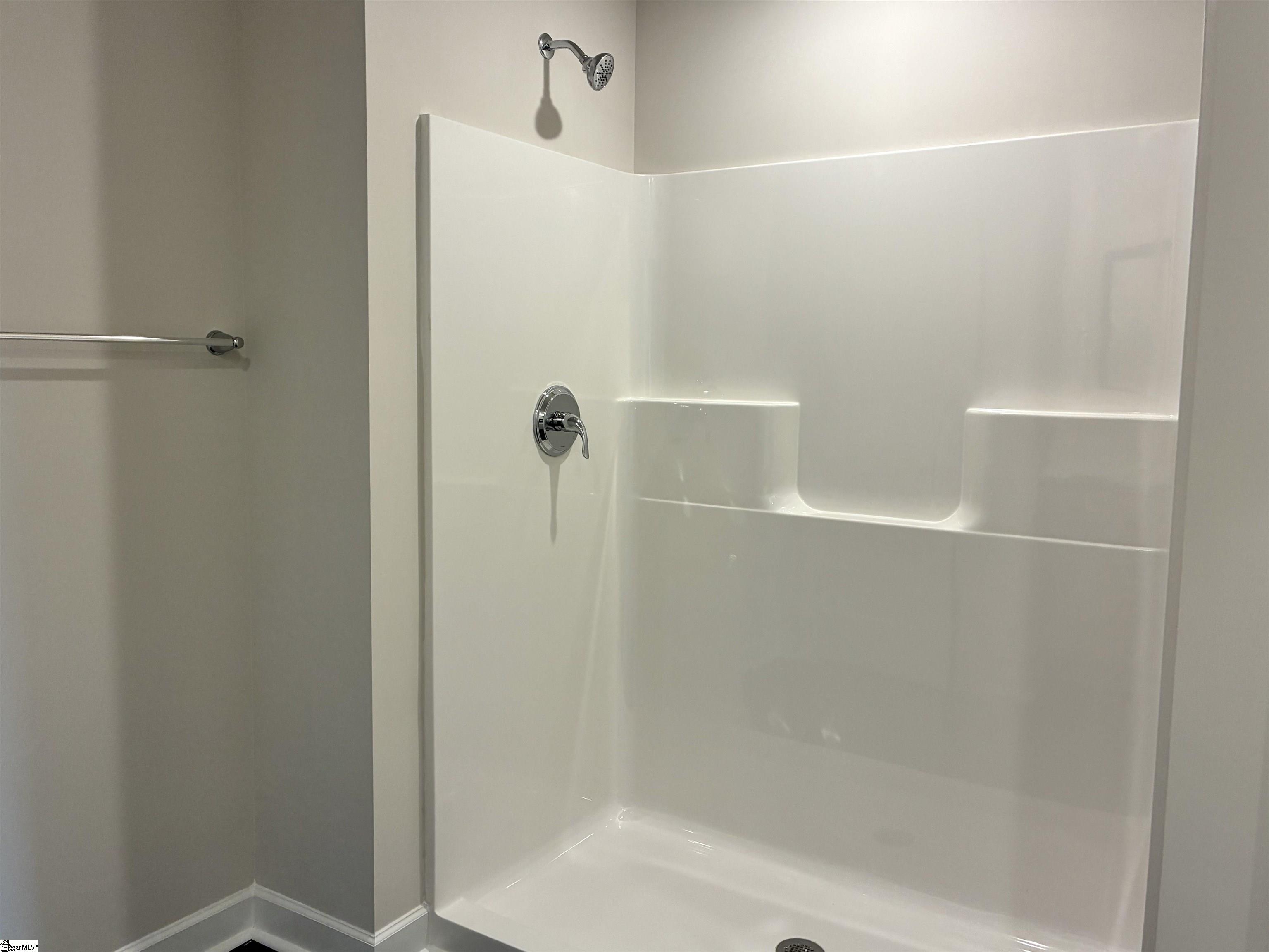 223 Crimson Tree Court Greenville, SC 29607 - Photo 10 of 20