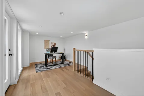 $1,099,000 | 1347 West Grand Avenue, Unit 4N, Chicago, IL 60642