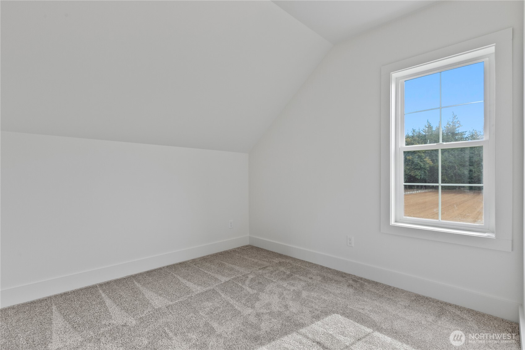 893 Loomis Trail Road Lynden, WA 98264 - Photo 20 of 39 an empty room with a window