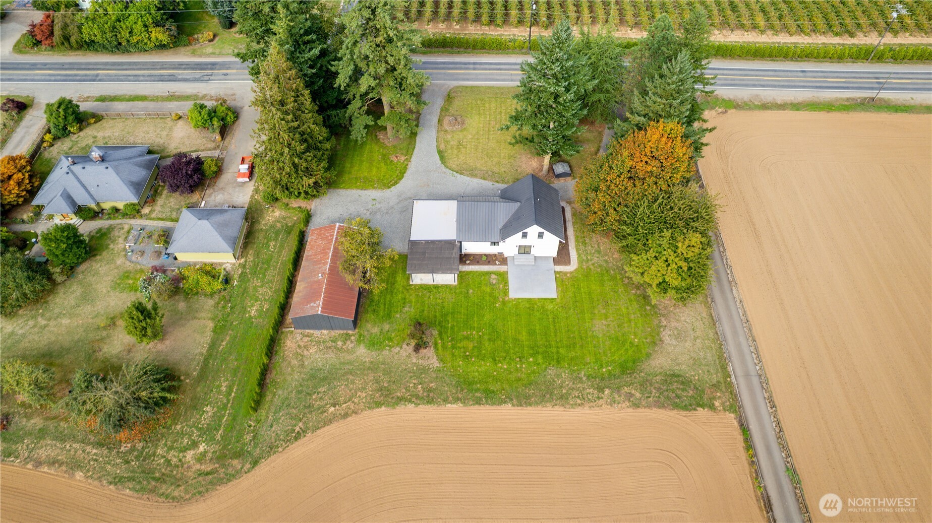 893 Loomis Trail Road Lynden, WA 98264 - Photo 35 of 39